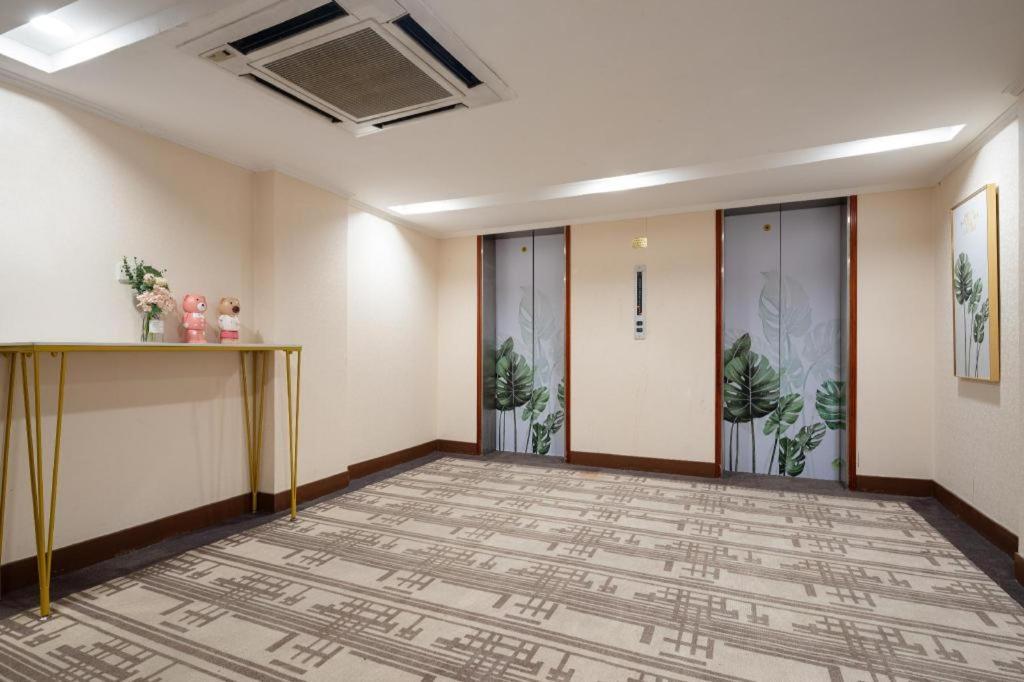Wings Hotel Guangzhou Exterior photo